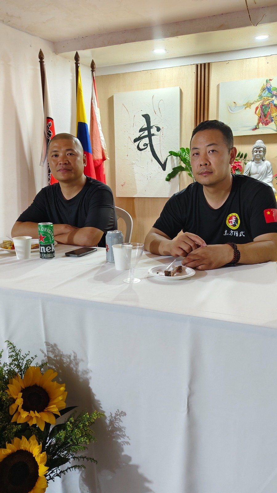 Maestros de kung fu shaolin en un encuentro en Medellín